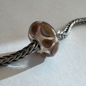 Elegant Authentic Trollbeads shimmering bead